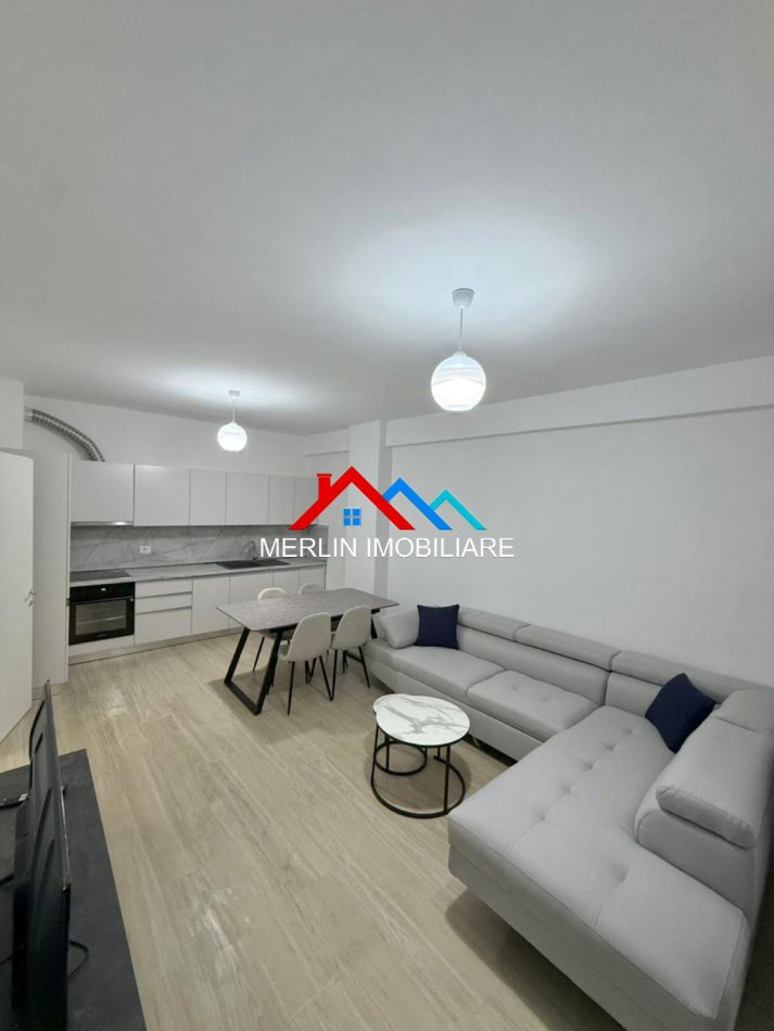 Tirane, jepet me qera apartament 2+1+Ballkon Kati 2, 104 m² 700 € (Rruga Feiz Himzo)