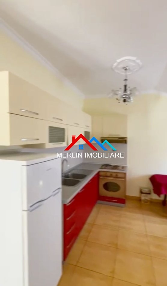 Tirane, jepet me qera apartament 2+1+Ballkon Kati 3, 100 m² 450 € (RRUGA HAKI SHEHU,SOFRA E ARIUT)