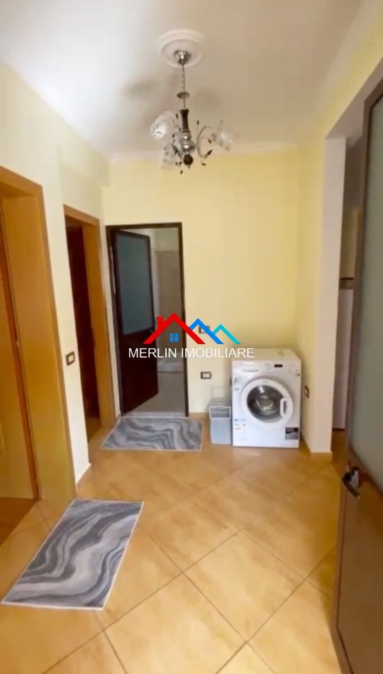 Tirane, jepet me qera apartament 2+1+Ballkon Kati 3, 100 m² 450 € (RRUGA HAKI SHEHU,SOFRA E ARIUT)