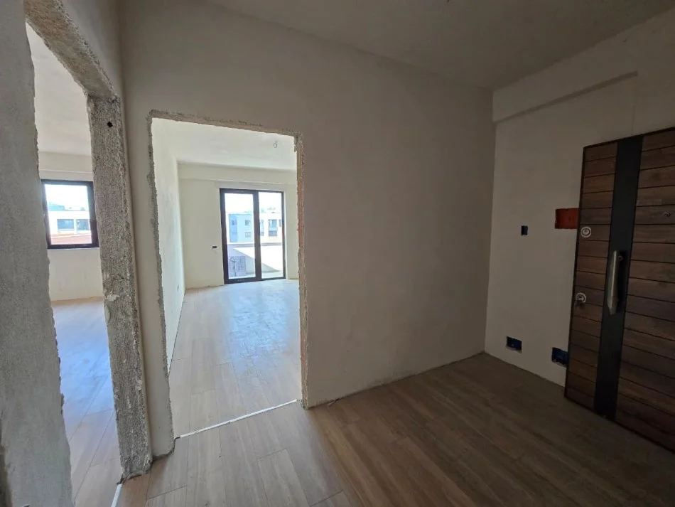 SHITET: Apartament 1+1+Ballkon  ( 📍 Astir - Vila L 2)  - Kati 9, 81 m²  🌠 ( 107,730€ )