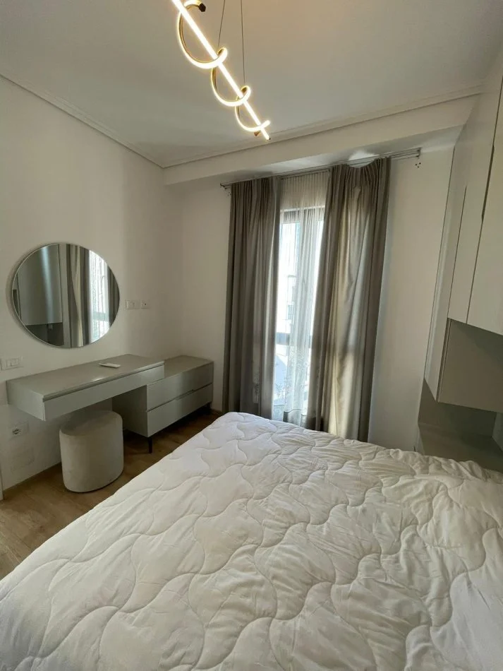 Tirane, shitet apartament 1+1+Ballkon , 69 m² 155.000 € (Rruga e Dibres)