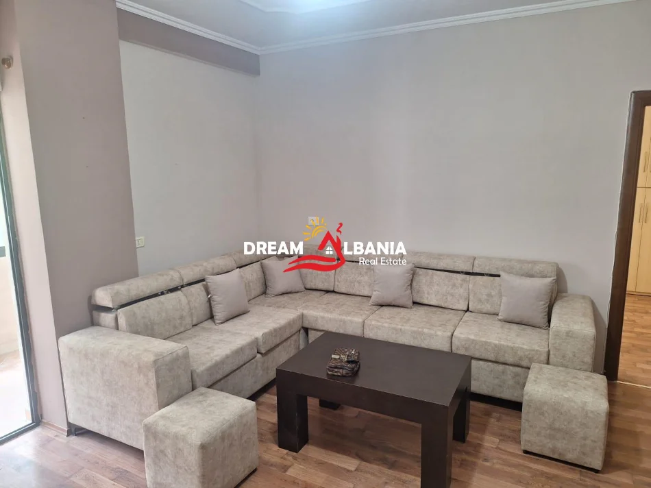 Tirane, shitet apartament 2+1 Kati 3, 105 m² 200.000 € (Rruga Don Bosko)