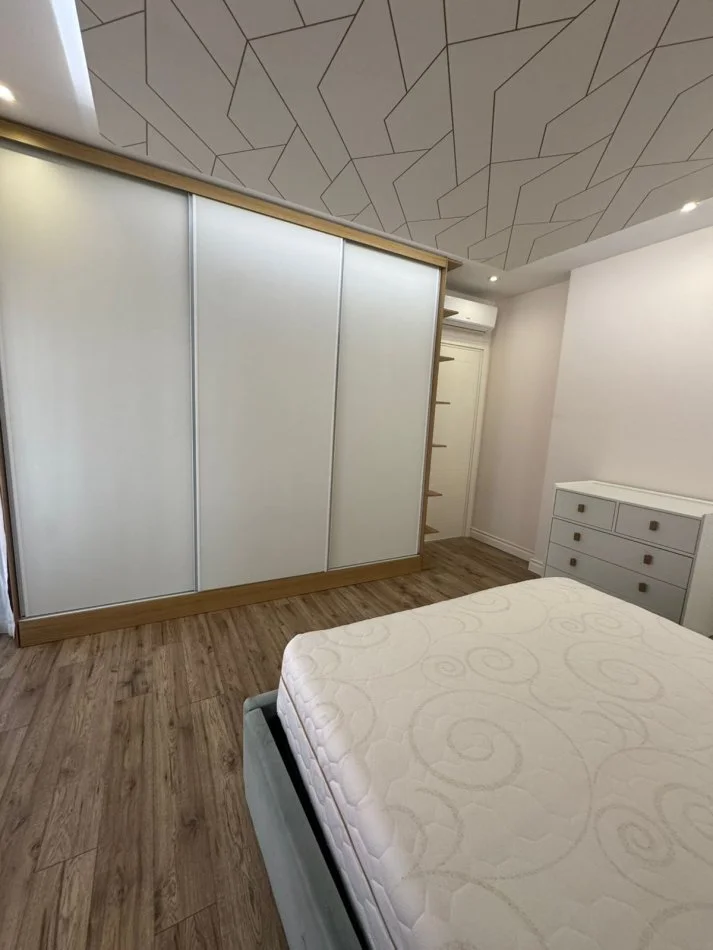 Tirane, shitet apartament 2+1+Ballkon , 117 m² 410.000 € (Delijorgji)