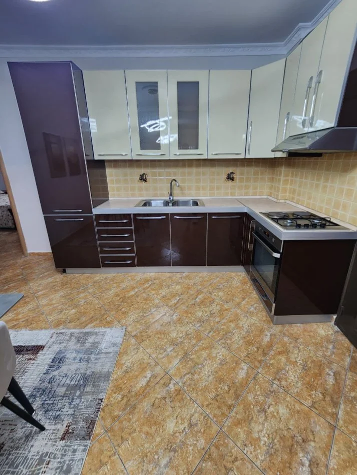 Durres Plazh, shitet apartament 2+1+Aneks+Ballkon Kati 9, 90 m² 140.000 € 