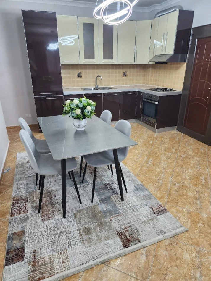 Durres Plazh, shitet apartament 2+1+Aneks+Ballkon Kati 9, 90 m² 140.000 € 