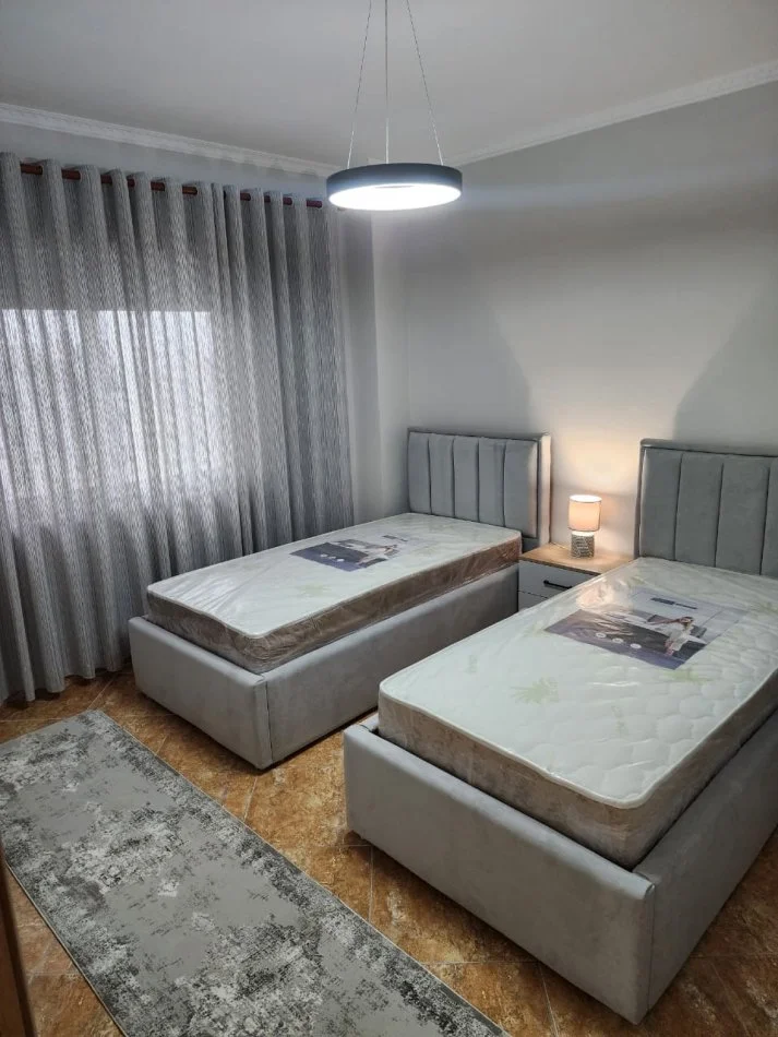 Durres Plazh, shitet apartament 2+1+Aneks+Ballkon Kati 9, 90 m² 140.000 € 