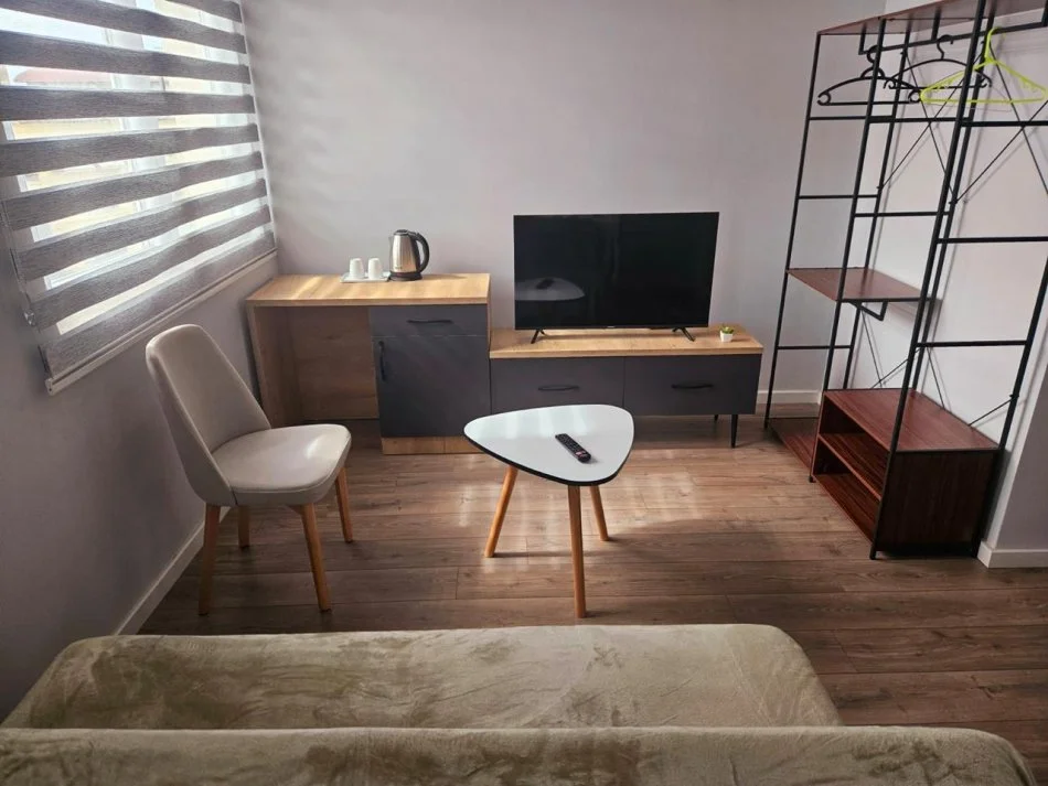 Tirane, shitet apartament 1+1 , 285 m² 950.000 € (Rruga e Durrësit)