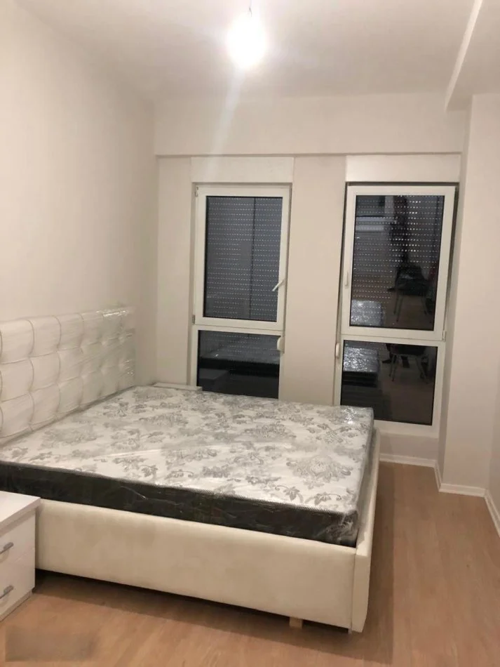 Tirane, shitet apartament 2+1 , 94 m² 235.009 € (Kompleksi Kontakt, 21 Dhjetori)