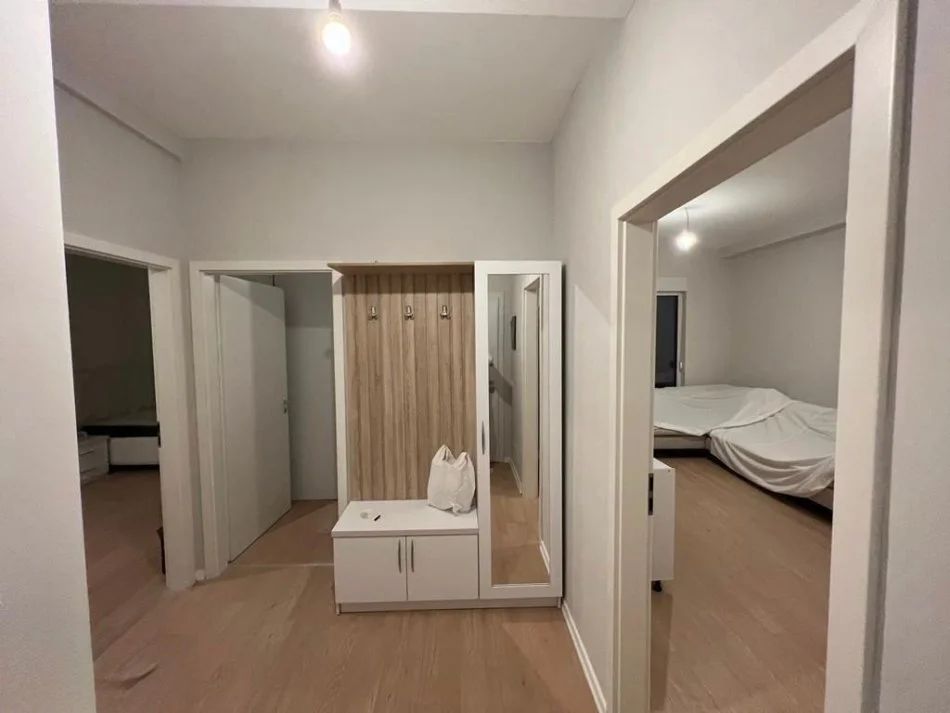 Tirane, shitet apartament 2+1 , 94 m² 235.009 € (Kompleksi Kontakt, 21 Dhjetori)