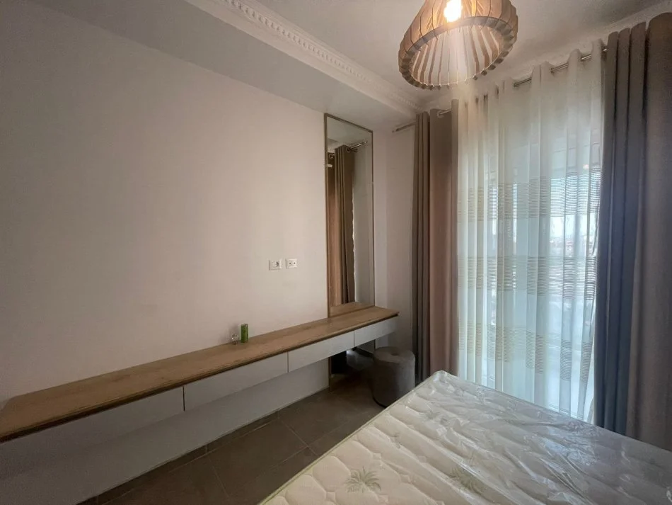 Tirane, shitet apartament 1+1 Kati 8, 64 m² 160.000 € (Rruga 21-Dhjetori)