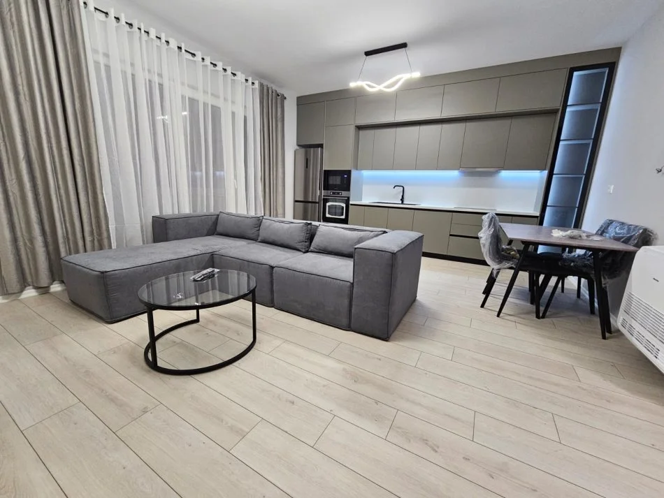 Me Qera : 2+1+1 Post Parkimi📍Ish Fusha E Aviacionit (River Residence) - 76,000 Lek - S.100m² - Pallat i Ri(Ndertim 2024) - Akses i lehte me Unazen e Madhe🚀