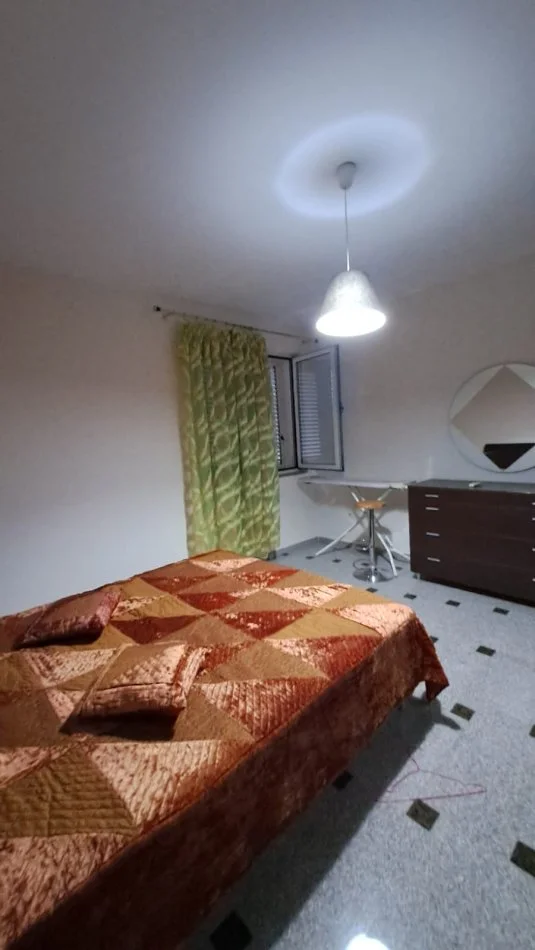 Tirane, shitet apartament 2+1+Aneks+Ballkon Kati 4, 81 m² 165.000 € 