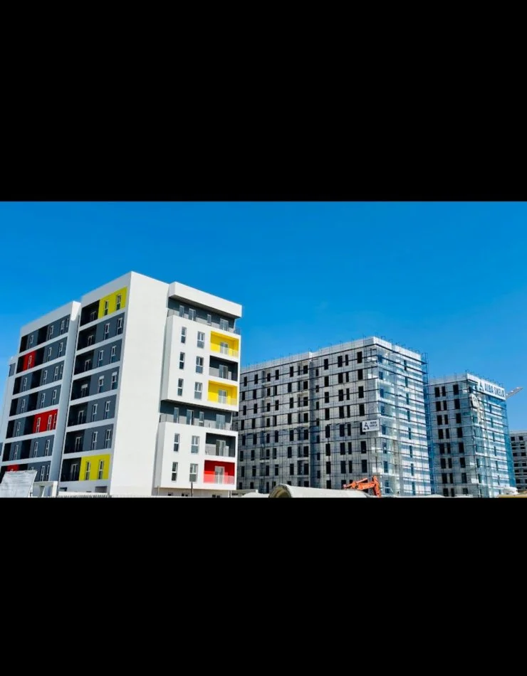 Tirane, shitet apartament 1+1+Ballkon Kati 3, 66.500 € 