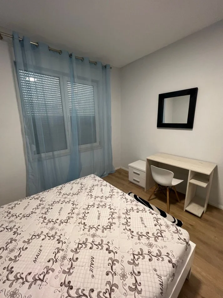 Tirane, jepet me qera apartament 2+1 Kati 3, 114 m² 750 € (RRUGA DRITAN HOXHA)