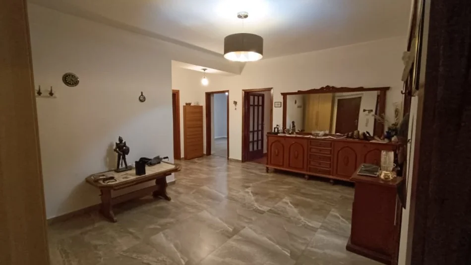 Tirane, shes apartament 1+1 Kati 2, 69 m² 200.000 € (Mine Peza)