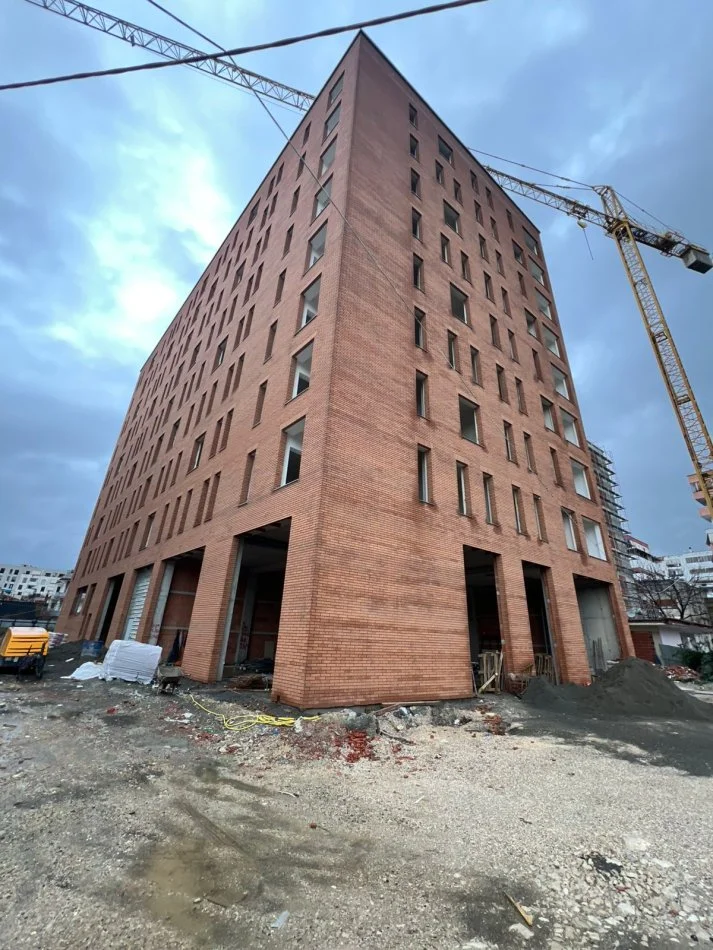 Tirane, shitet apartament 2+1+Ballkon Kati 5, 89 m² 116.000 € (Rruga Sokrat Miho)