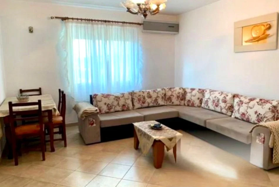 Tirane, shitet apartament 1+1+Ballkon Kati 12, 71 m² (Ish Stacioni i Tranes)