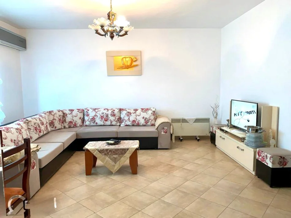 Tirane, shitet apartament 1+1+Ballkon Kati 12, 71 m² (Ish Stacioni i Tranes)
