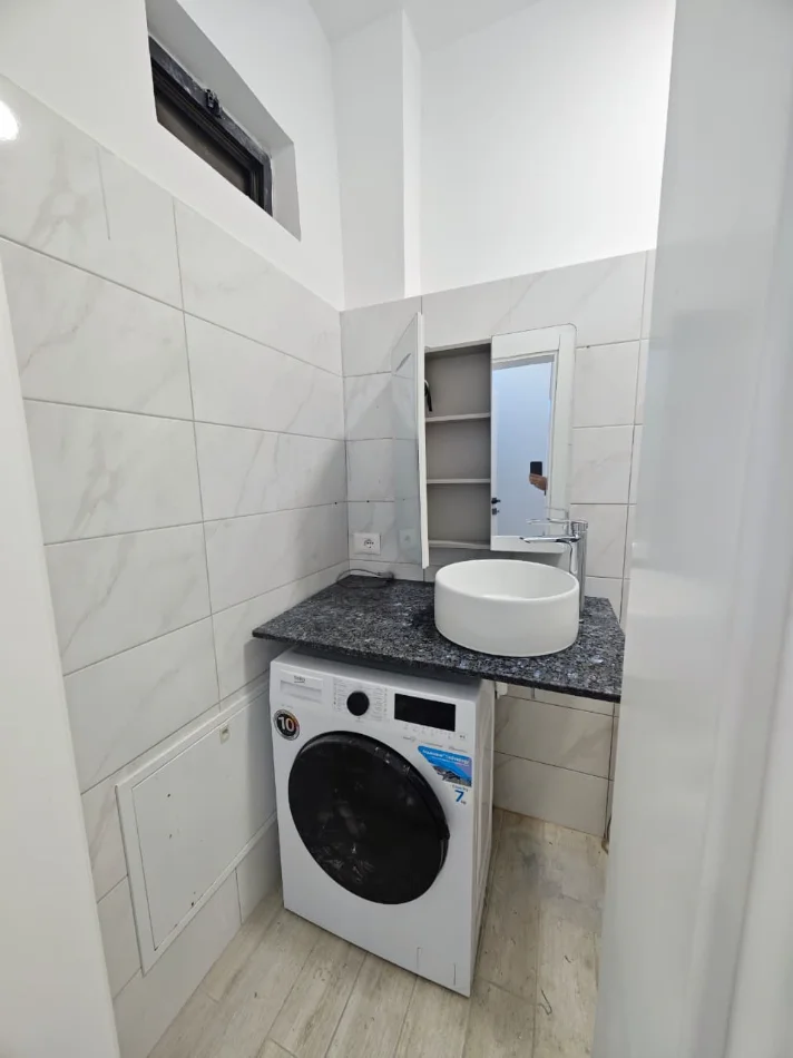Durres, shitet apartament 1+1+Aneks Kati 3, 44 m² 83.000 € 