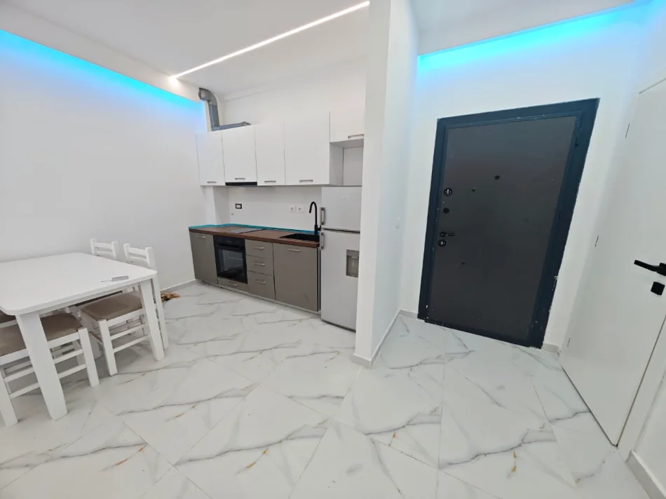 Durres, shitet apartament 1+1+Aneks Kati 3, 44 m² 83.000 € 