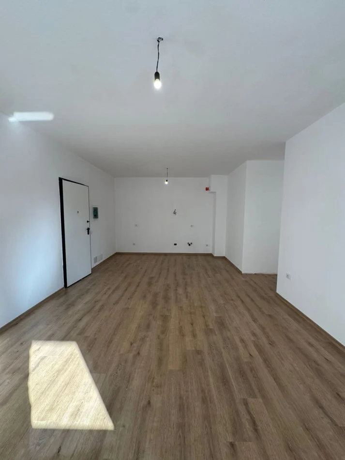 Tirane, shitet apartament 2+1 , 112 m² 191.250 € (Rr Elbasanit)
