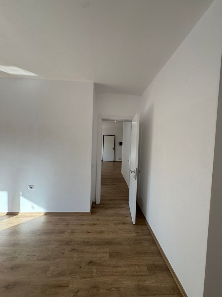 Tirane, shitet apartament 2+1 , 112 m² 191.250 € (Rr Elbasanit)
