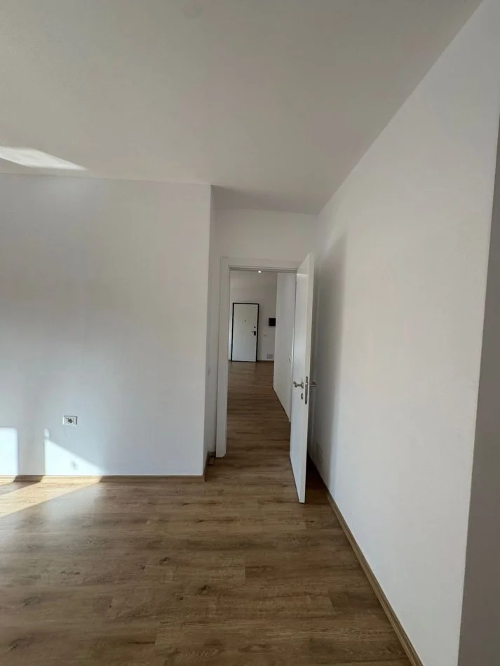 Tirane, shitet apartament 2+1 , 112 m² 191.250 € (Rr Elbasanit)