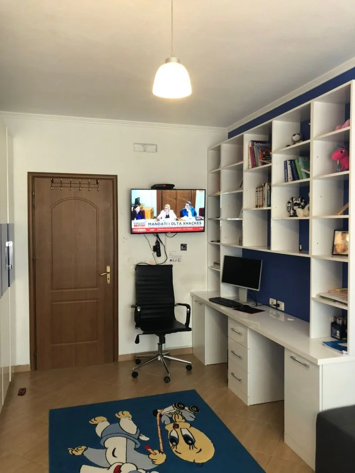 Tirane, shitet apartament 2+1 Kati 5, 115 m² 150.000 € (ASTIR)