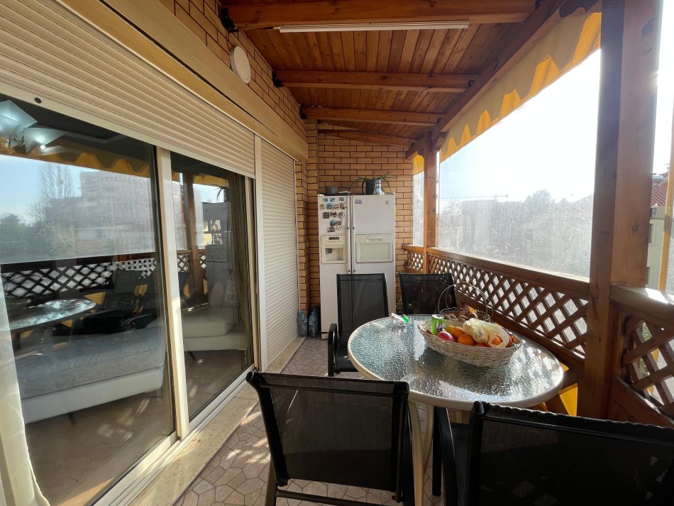 Tirane, jepet me qera apartament 2+1+Ballkon Kati 2, 110 m² 730 € (DON BOSKO)