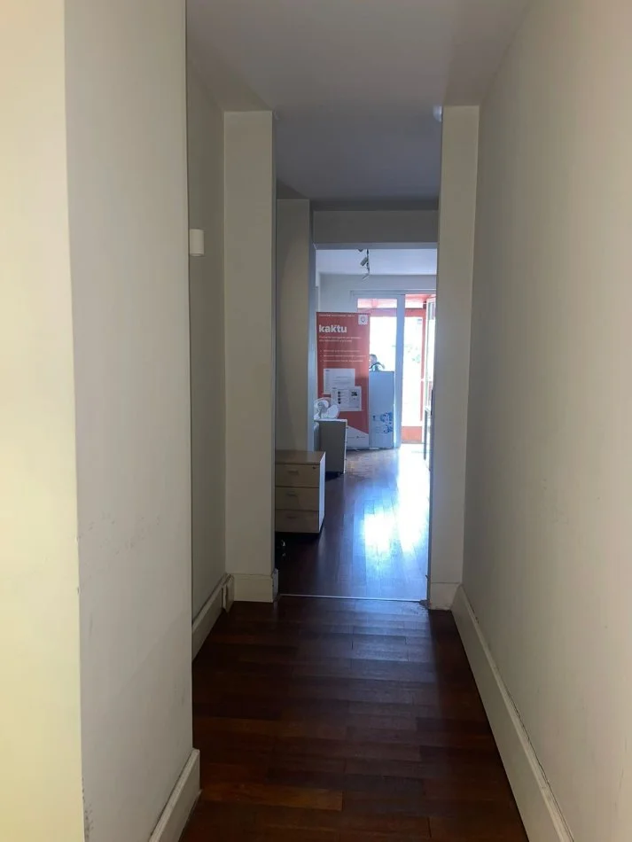 Tirane, shitet apartament 3+1 Kati 2, 190 m² 470.000 € (BLLOKU)