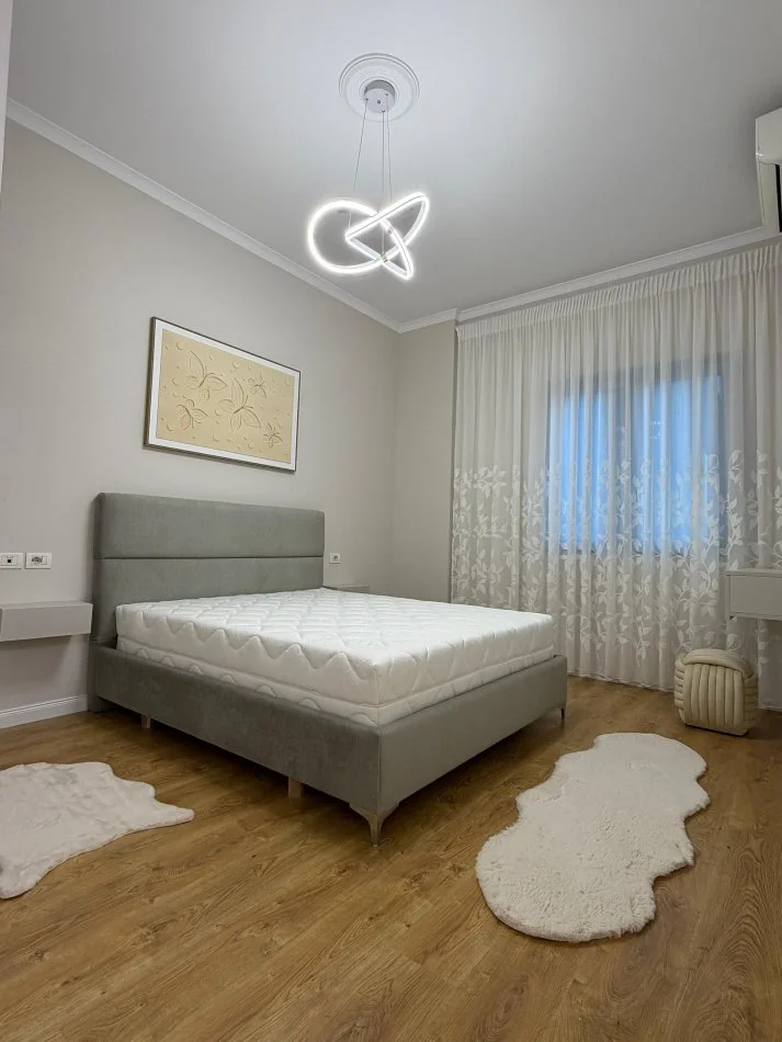 Tirane, shitet apartament 2+1 Kati 2, 95 m² 169.000 € (Rruga Tom Plezha)