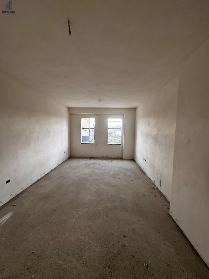 Tirane, shitet apartament 1+1 Kati 3, 74 m² 105.000 € (Paskuqan)