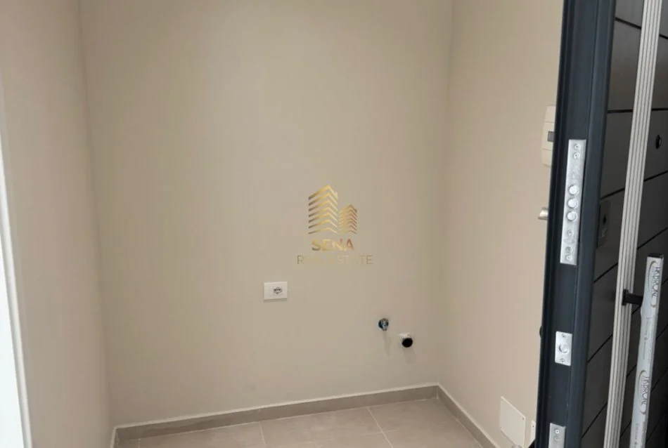 Tirane, jepet me qera apartament 1+1 Kati 3, 65 m² 500 € (Rruga 5 Maji)