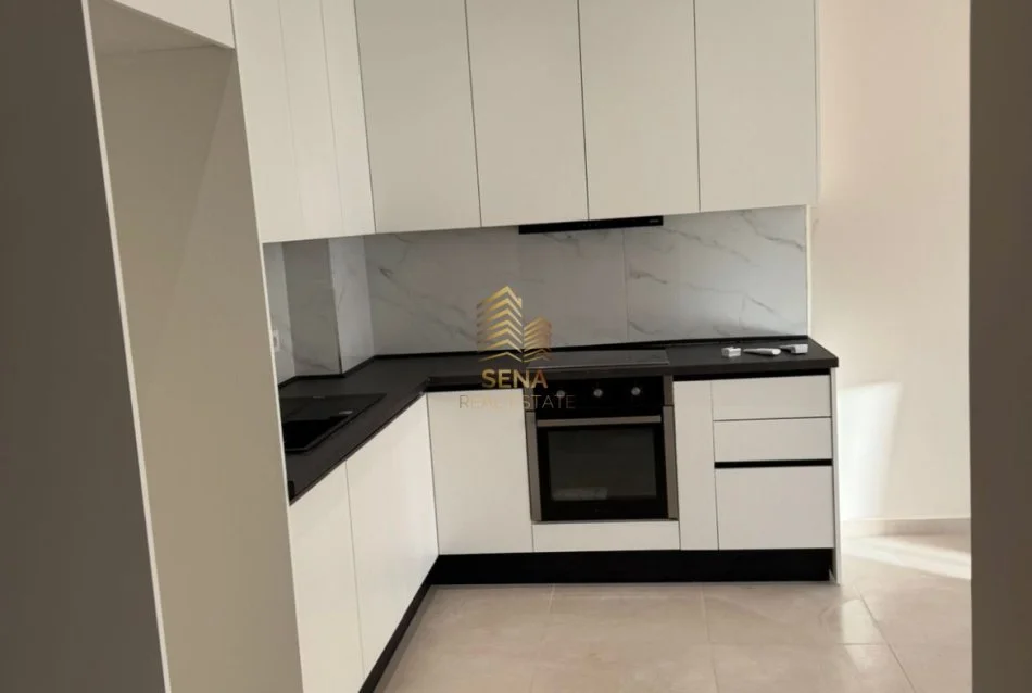 Tirane, jepet me qera apartament 1+1 Kati 3, 65 m² 500 € (Rruga 5 Maji)