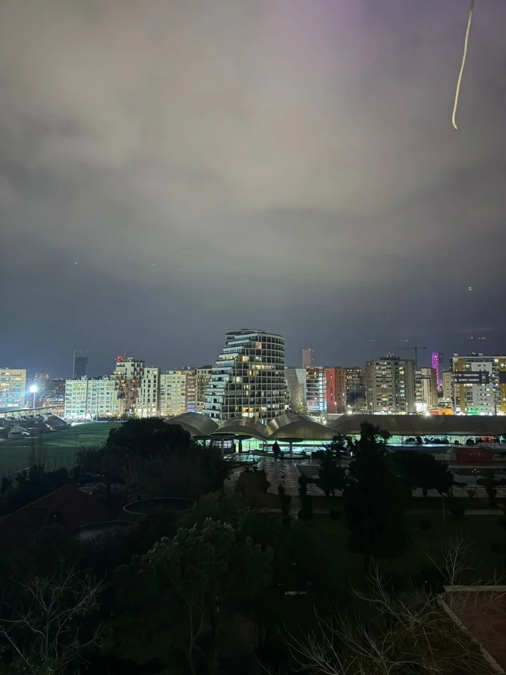 Tirane, shitet apartament 2+1 Kati 3, 173 m² 350.000 € (Liqeni artificial)