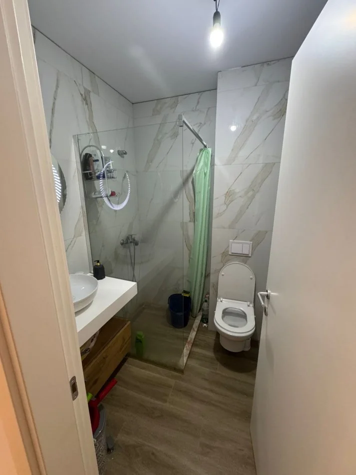 Durres, shitet apartament 1+1+Ballkon Kati 0, 72 m² 230.000 €