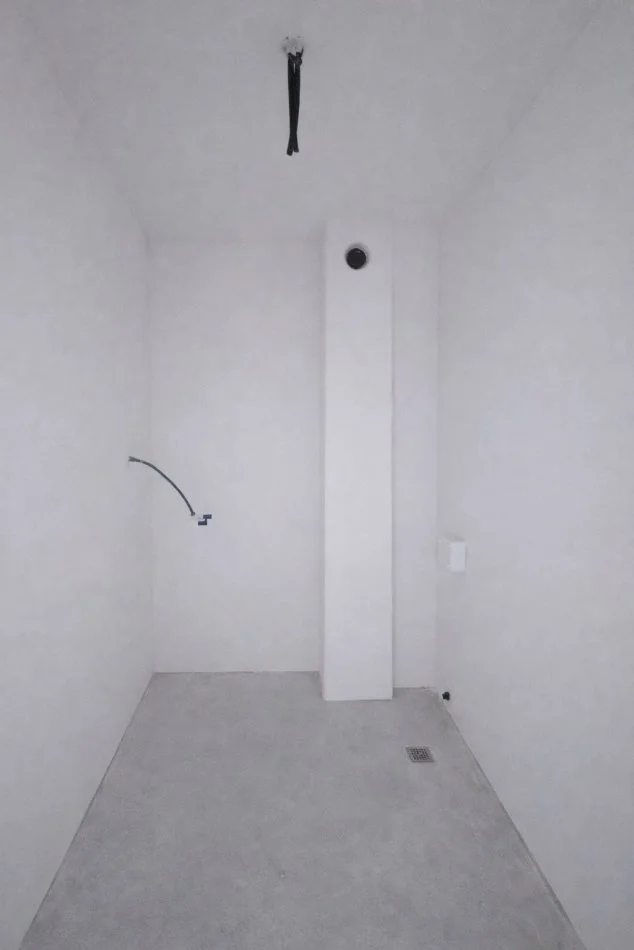 Tirane, shitet apartament 2+1+Ballkon Kati 3, 103 m² (Paskuqan)