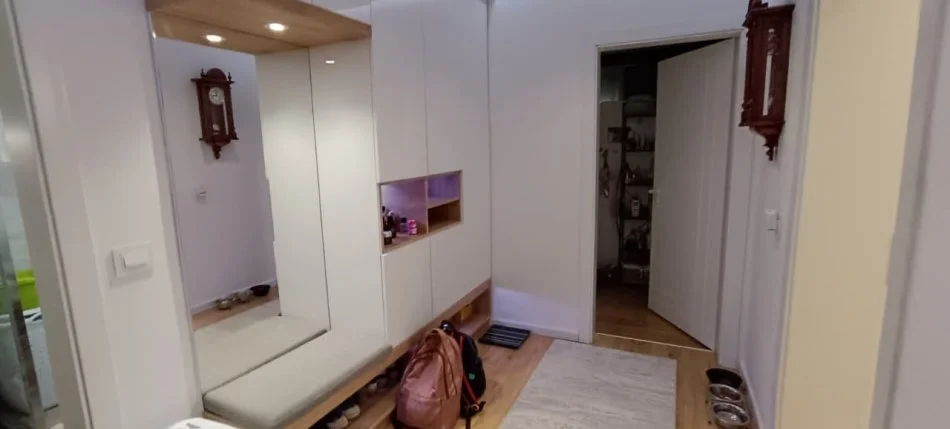 Tirane, shes apartament 2+1 Kati 5, 76 m² 158.000 € (Gjimnazi Partizani)