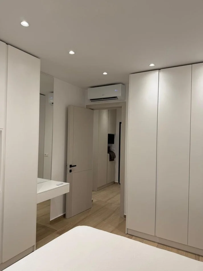 Tirane, jepet me qera apartament 1+1+Aneks+Ballkon Kati 3, 70 m² 800 € (Zogu i Zi “Kompleksi S Block Living)