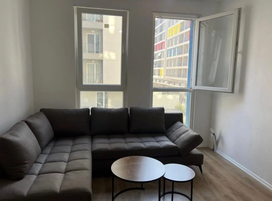 Tirane, shitet apartament 1+1 Kati 1, 58 m² 81.600 € (Univers City)