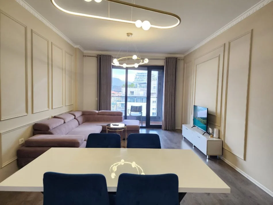 Super apartament 2+1+2wc (📍 Parku olimpik- Ngjiturë me Komuna e parisit) 120 m2 - 1300Eu/muaj 🔥 100% i ri (Pallati V. 2023)