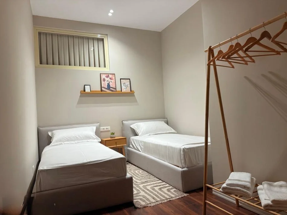 Tirane, shitet apartament 2+1 Kati 2, 65 m² 190.550 € (Rruga e Bogdaneve)