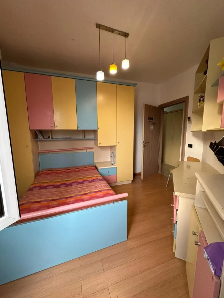 Tirane, shitet apartament+verande | Penthouse 3+1+Aneks+Ballkon Kati 8, 160 m² 195.000 € (pallatet cabej)