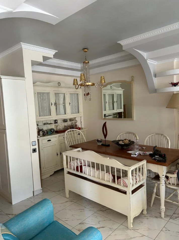 Tirane,Fresku,Shitet Apartament bollshëm 2+1,verand-ballkon,kat7, palat ri 2011,sip.114m², Cmim175'000€, rr.Muhamet Deliu, pranë Sh 9-Vjeçar Qesarak.