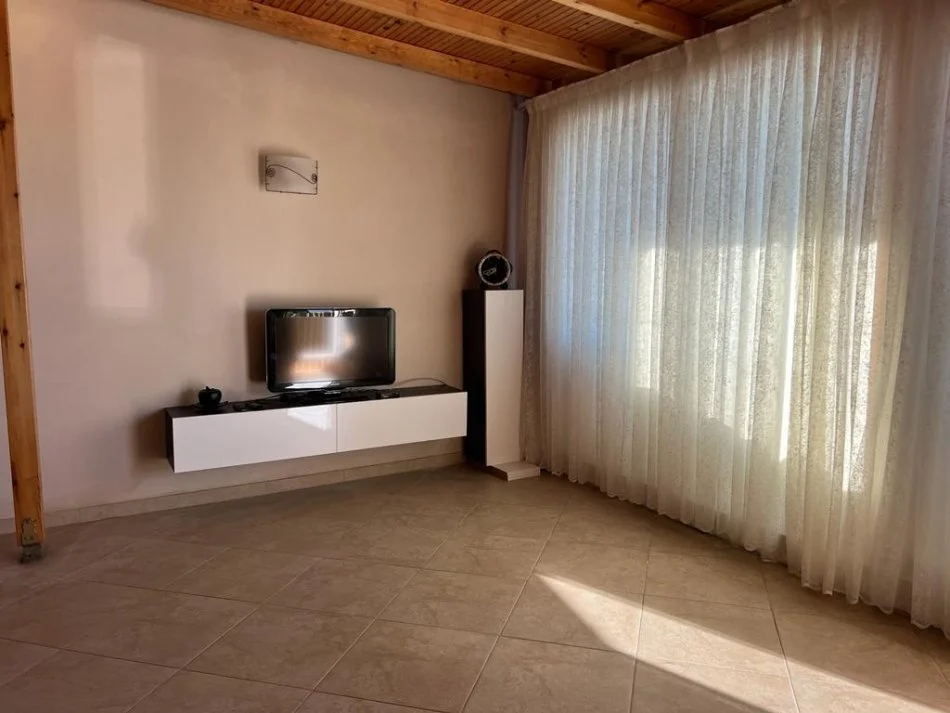 Durres, shitet apartament 1+1 Kati 5, 60 m² 135.000 € (Golem)