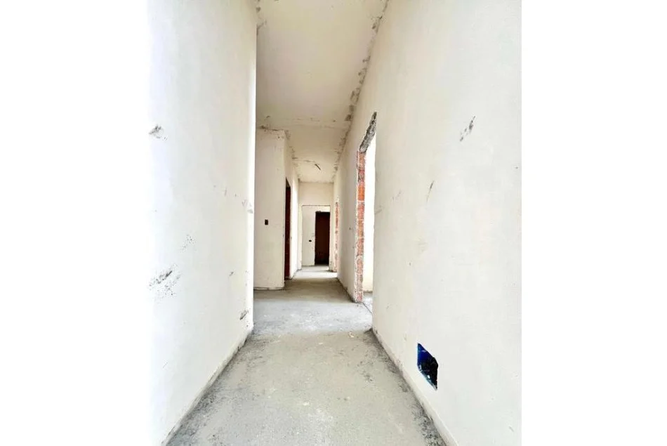 Tirane, shitet apartament 3+1+Ballkon Kati 6, 143 m² 429.600 € (Komuna Parisit)