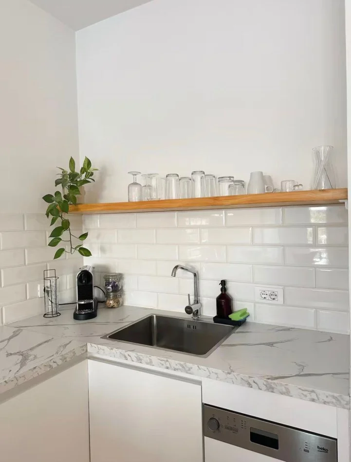 Tirane, jepet me qera apartament 1+1 , 65 m² 900 € (Te Hipoteka, Rruga Panorama)