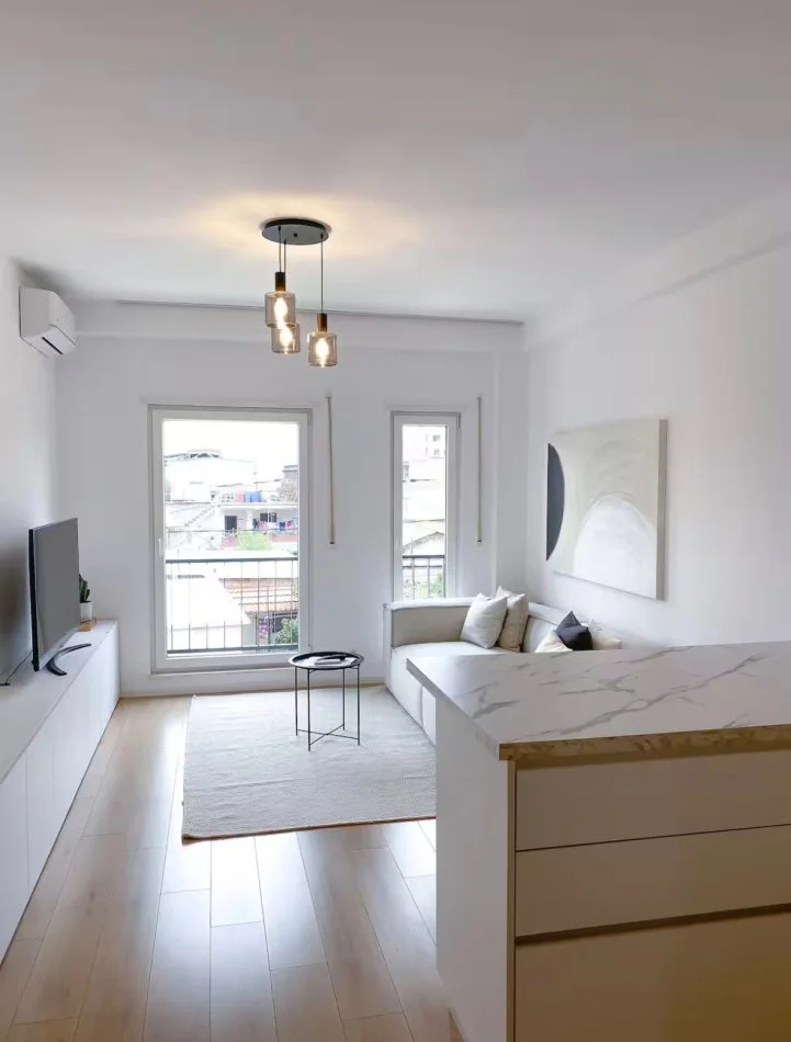 Tirane, jepet me qera apartament 1+1 , 65 m² 900 € (Te Hipoteka, Rruga Panorama)