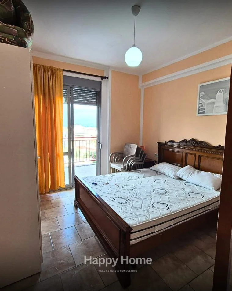 Vlore - Lungomare, shitet apartament 1+1+Ballkon Kati 4, 65 m² 82.000 € (orikum)