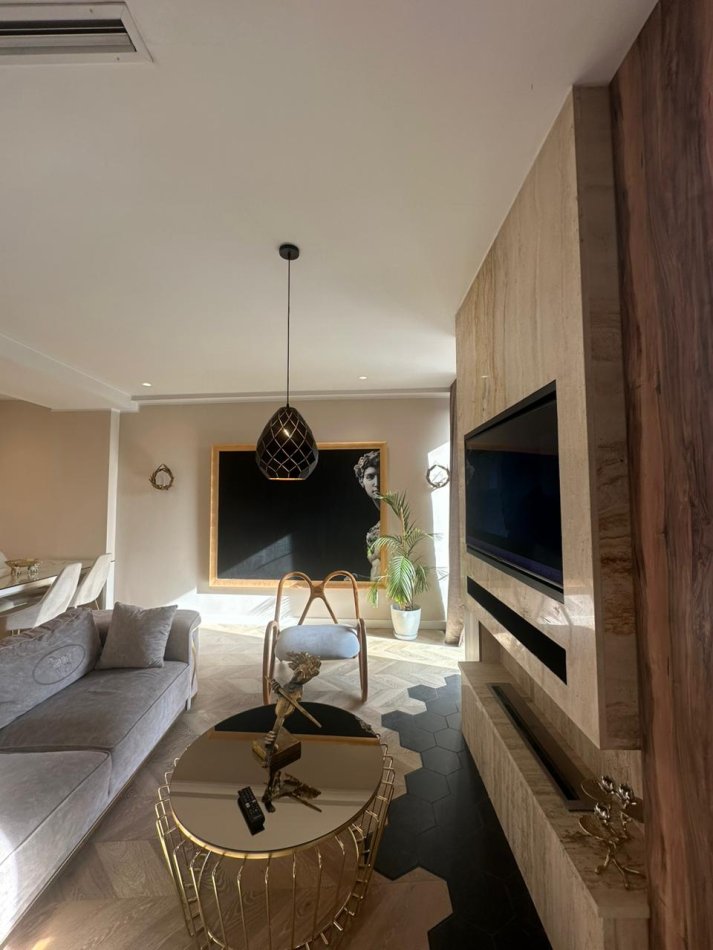 Tirane, shitet apartament 1+1 Kati 7, 87 m² 500.000 € (Rruga e Elbasanit)